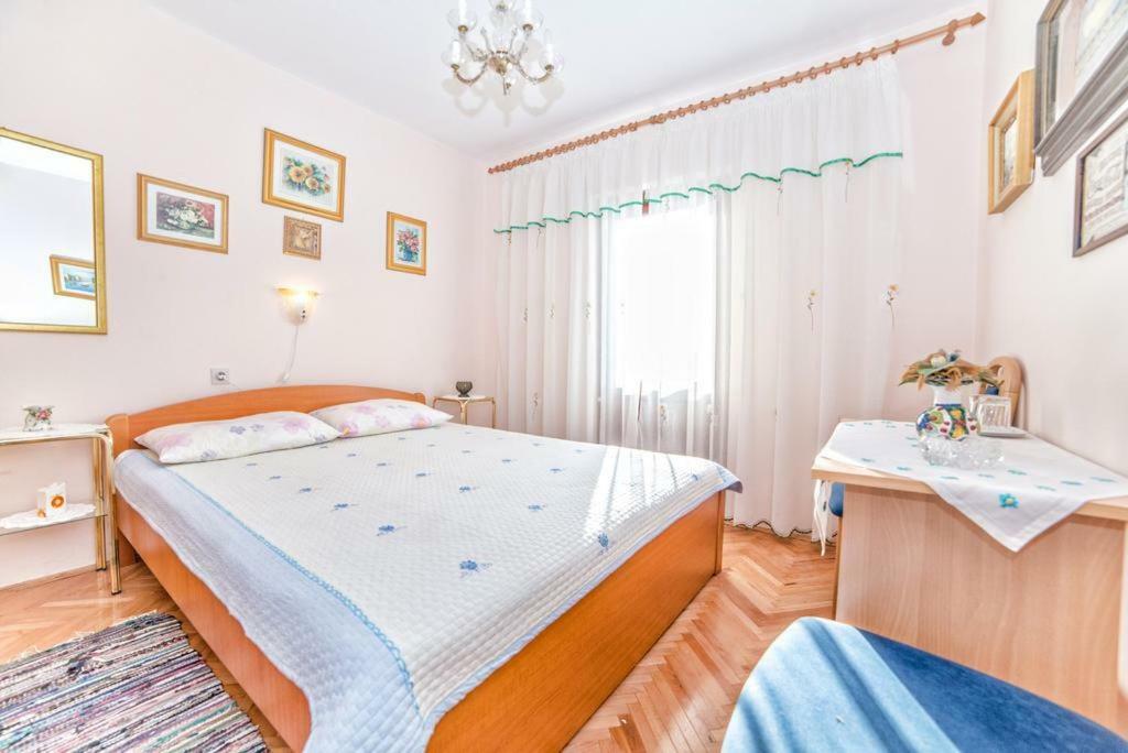 Apartments And Room Rabac 155 ภายนอก รูปภาพ