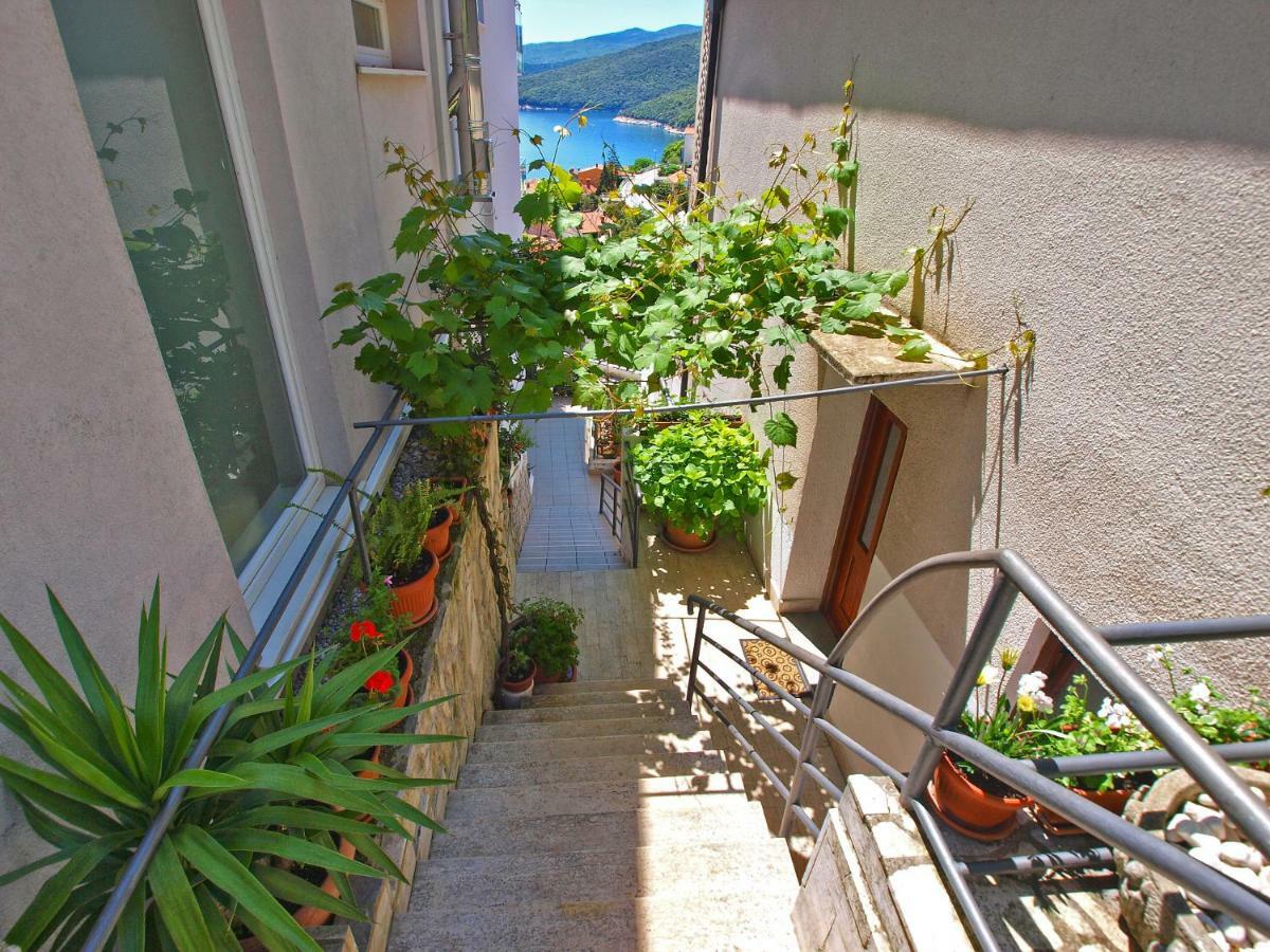 Apartments And Room Rabac 155 ภายนอก รูปภาพ
