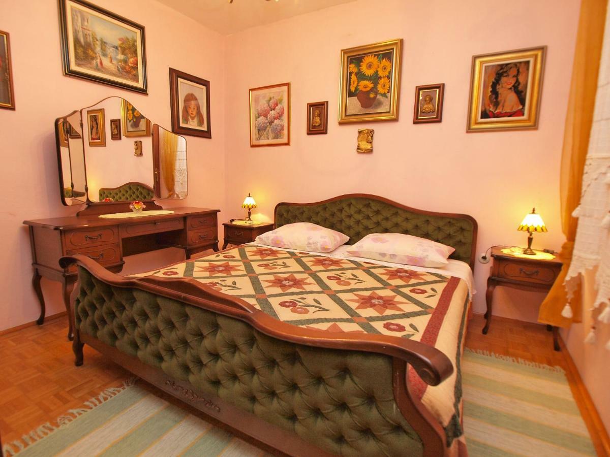 Apartments And Room Rabac 155 ภายนอก รูปภาพ